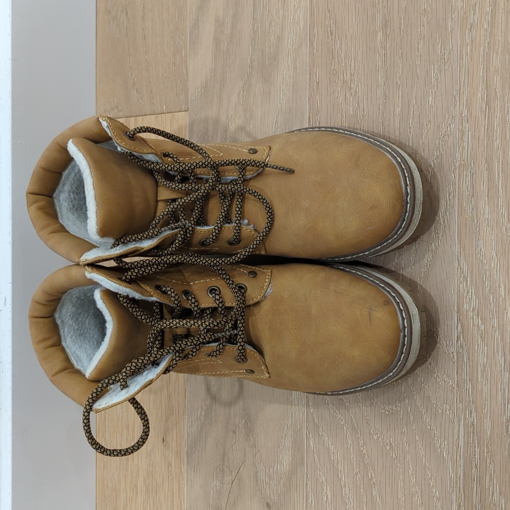 Hiking Style Boots